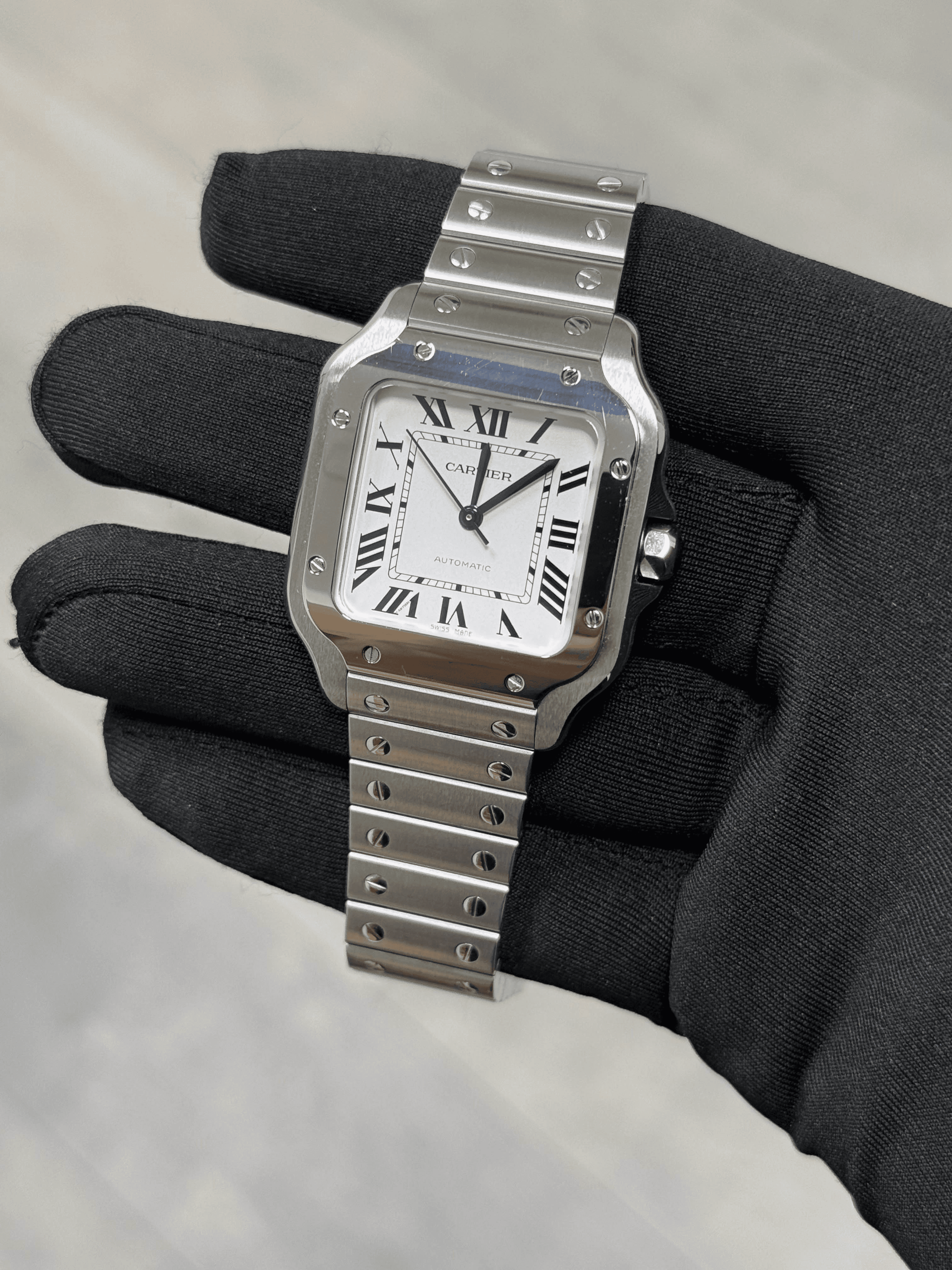 Cartier Santos de Cartier Medium view 2