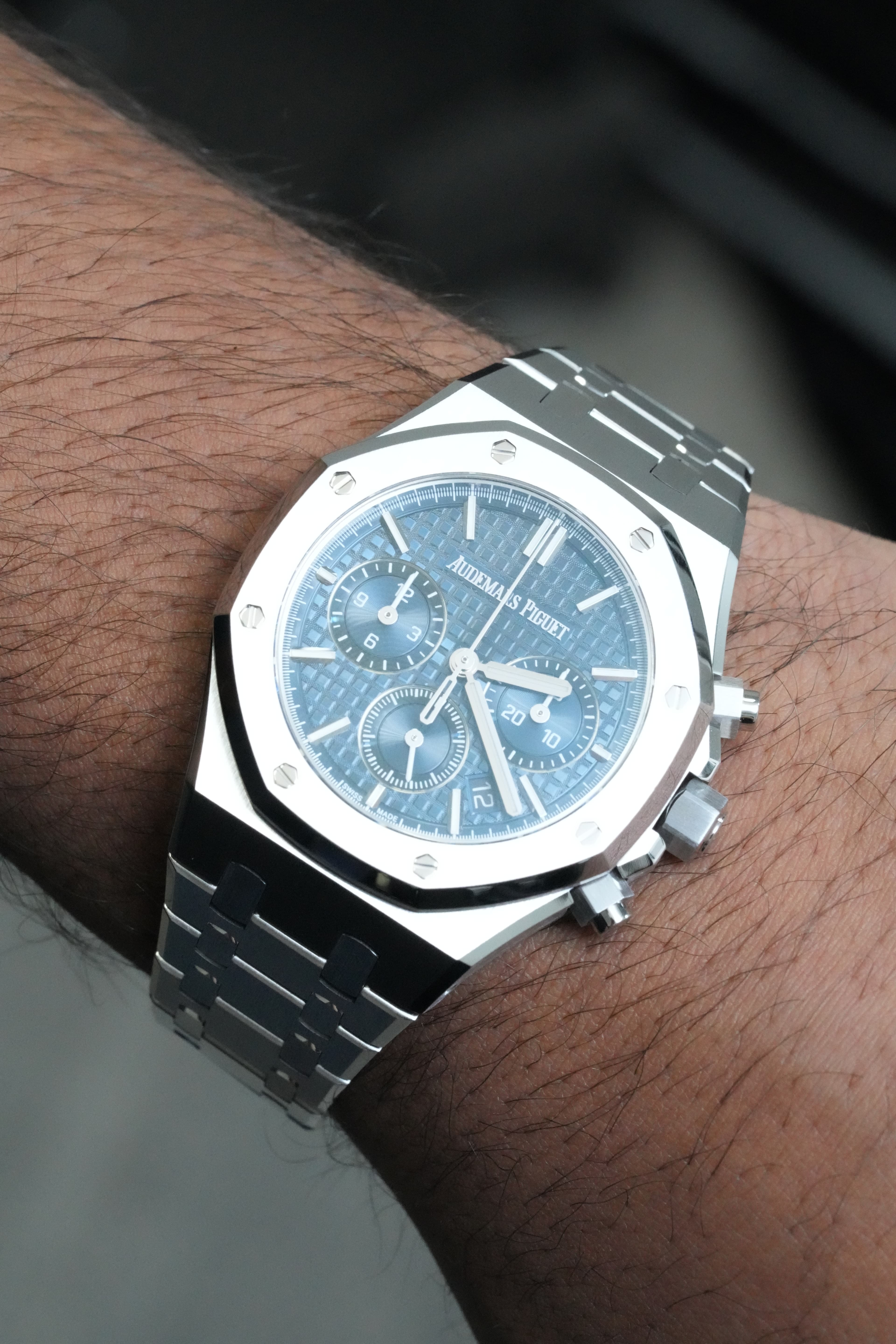 Audemars Piguet Royal Oak view 4