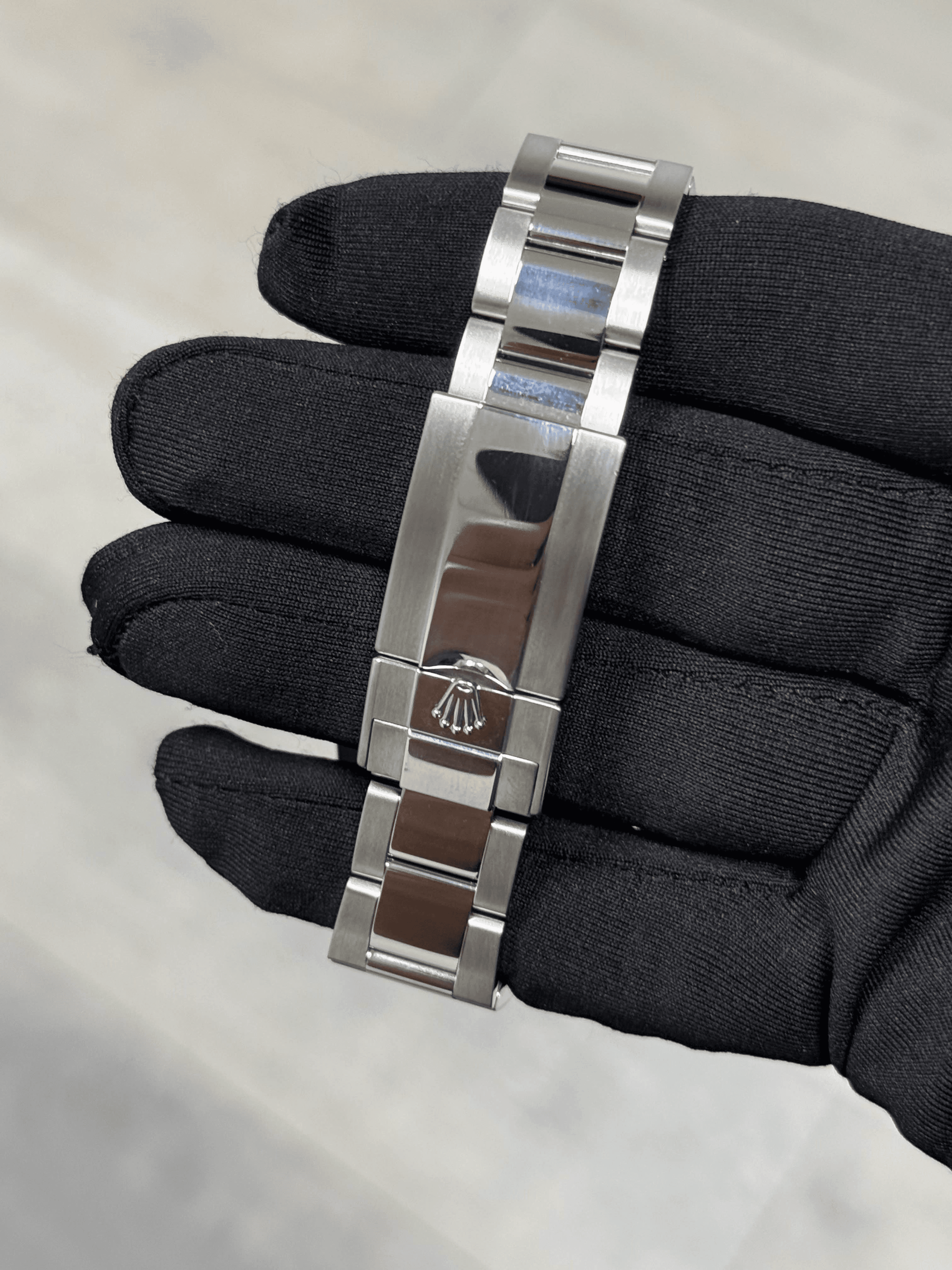 Rolex GMT-Master II view 5