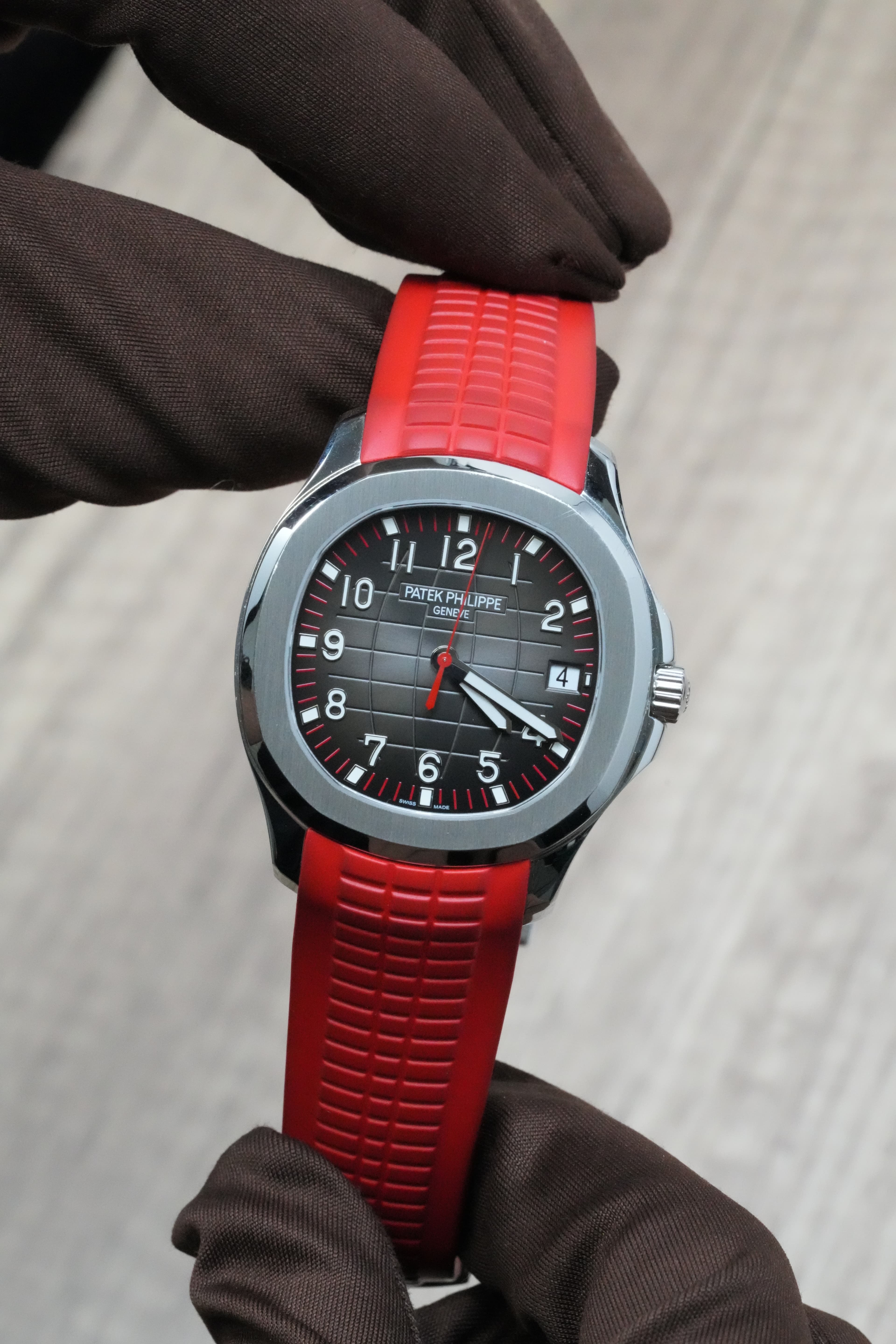 Patek Philippe Aquanaut Singapore  view 7