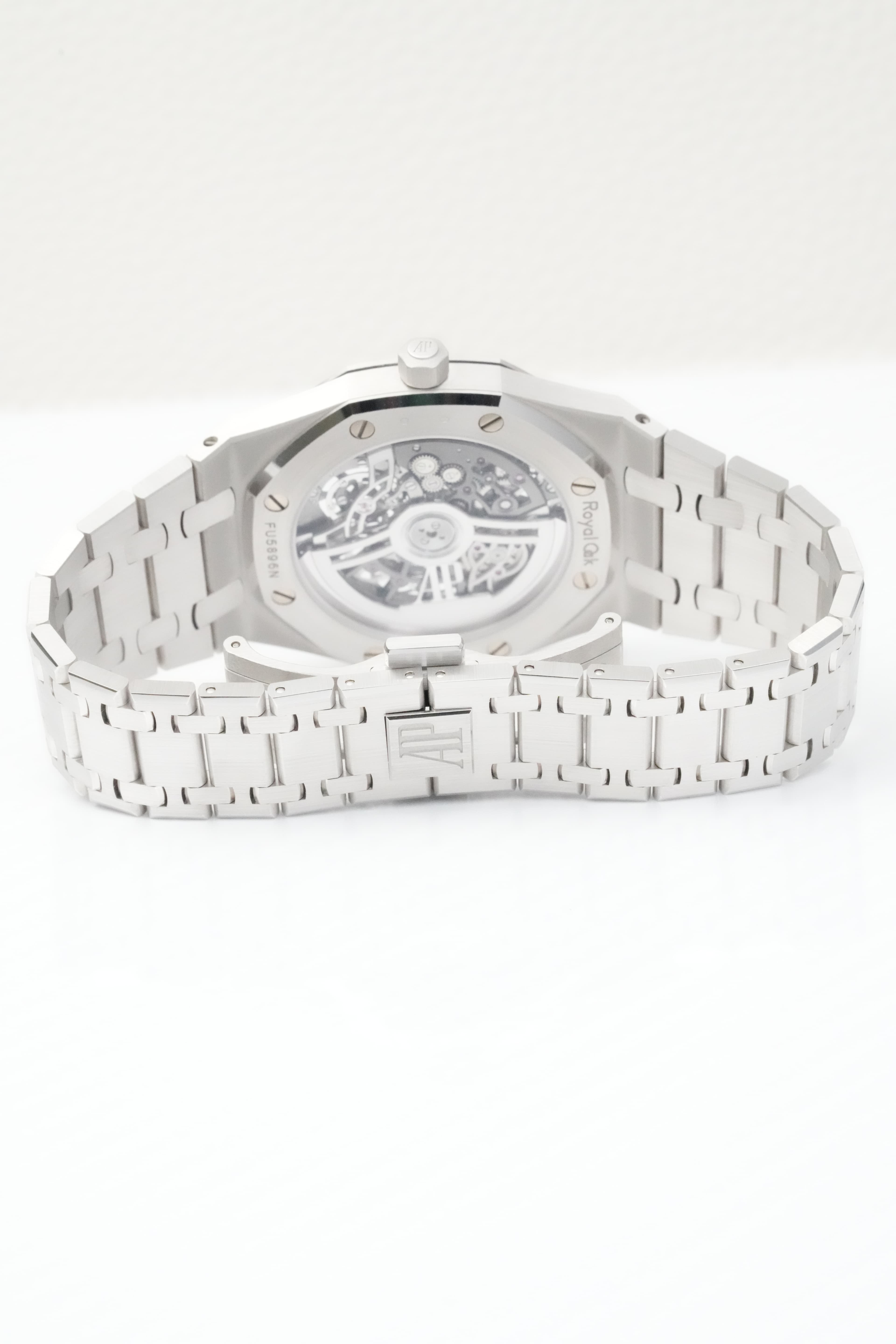 Audemars Piguet Royal Oak view 4