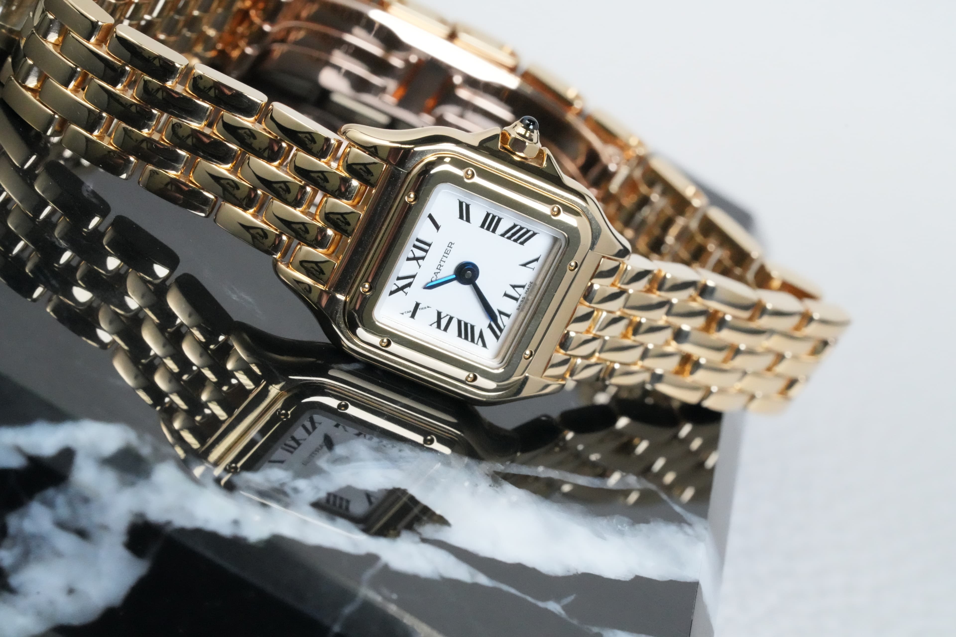 Cartier Panthere  view 3
