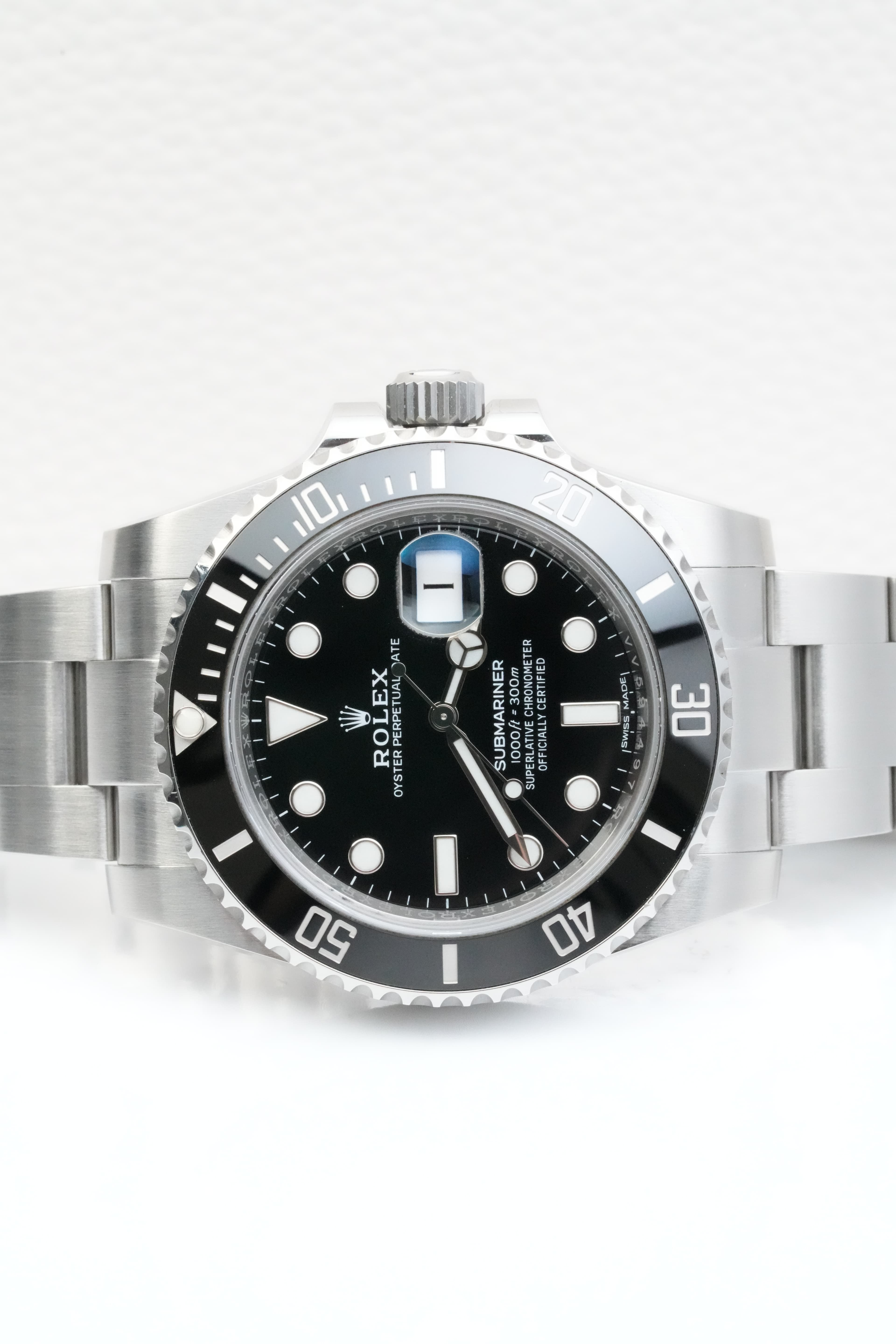 Rolex Submariner Date  view 3
