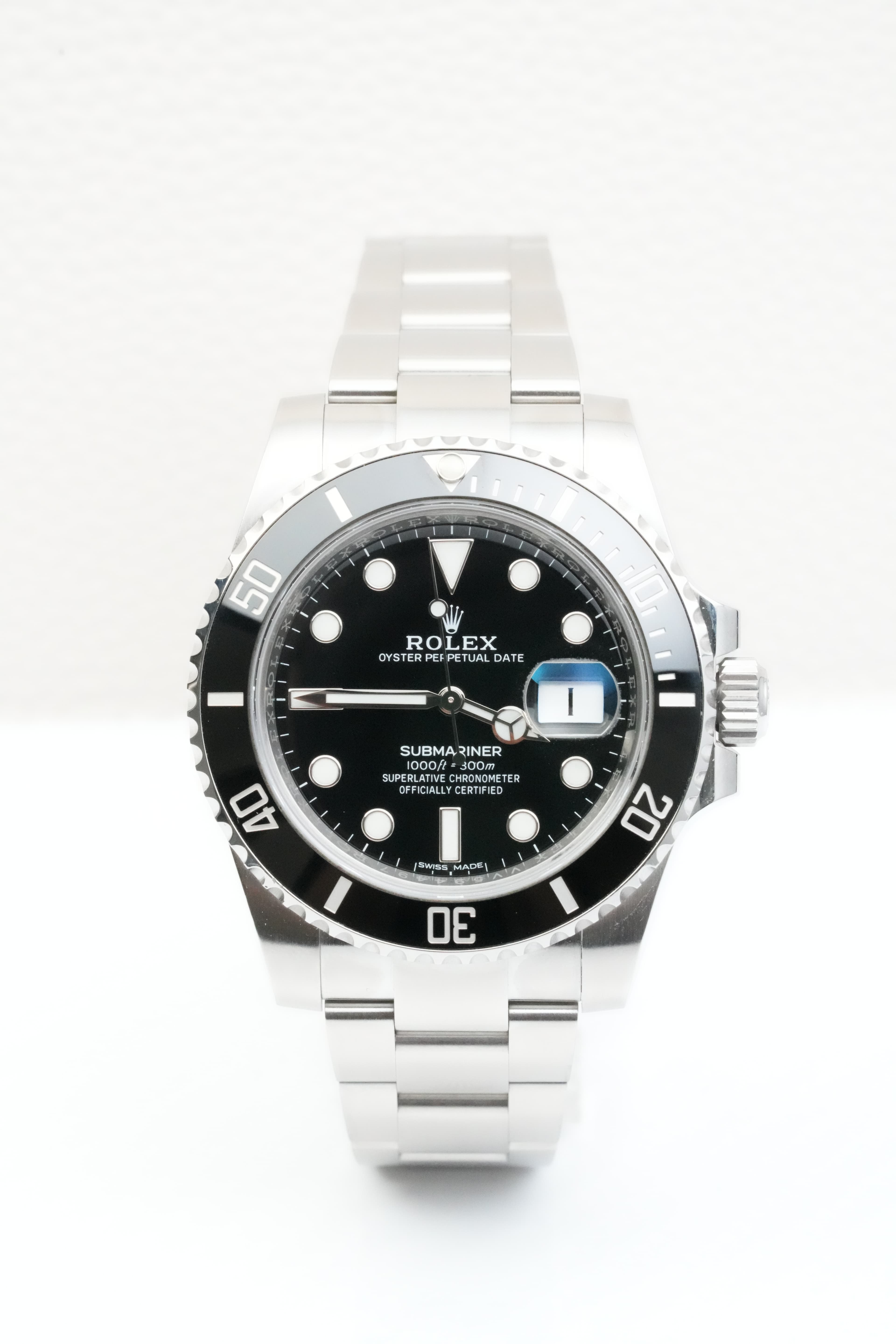 Rolex Submariner Date  view 2