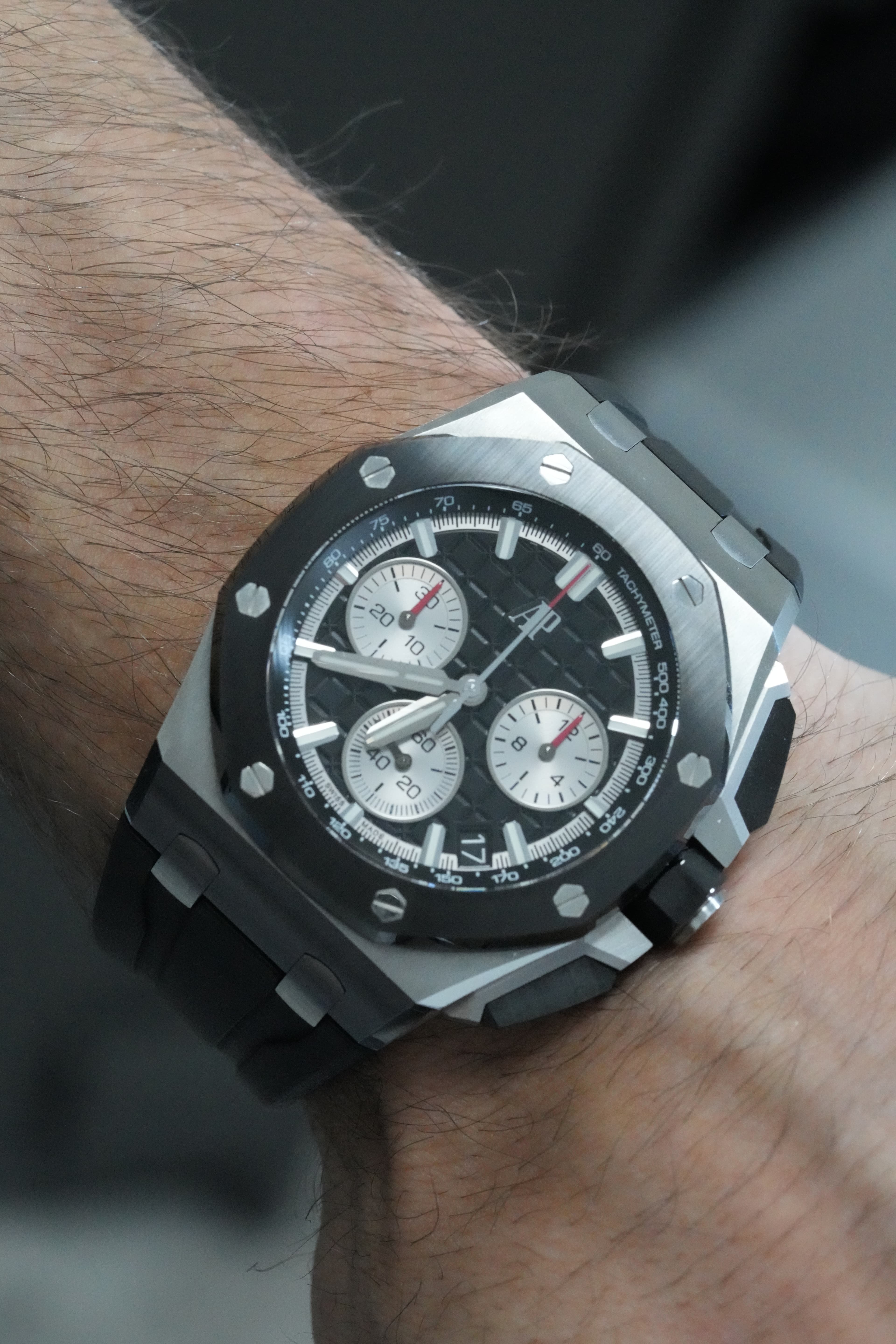 Audemars Piguet Royal Oak Offshore  view 3
