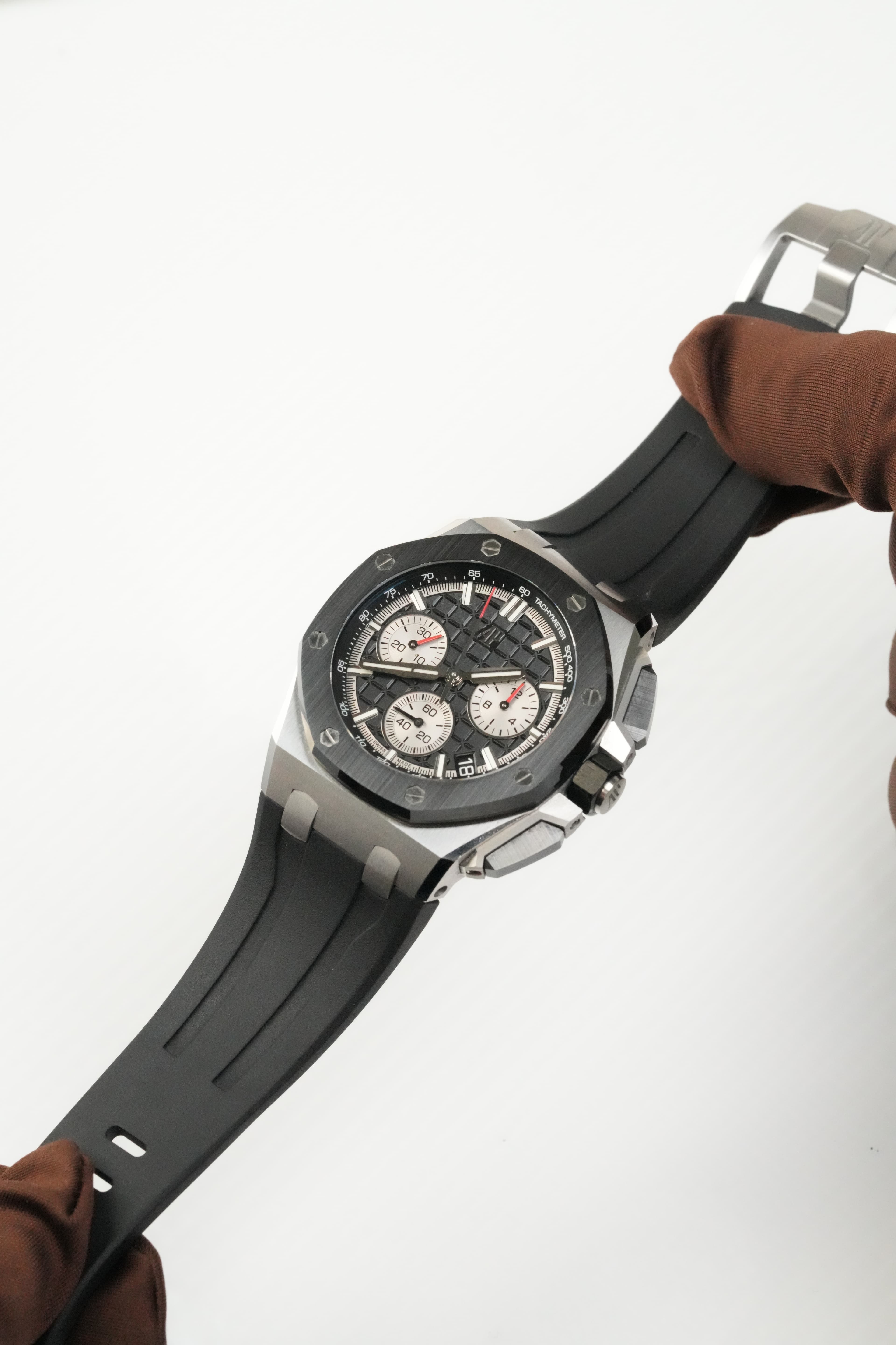 Audemars Piguet Royal Oak Offshore  view 2