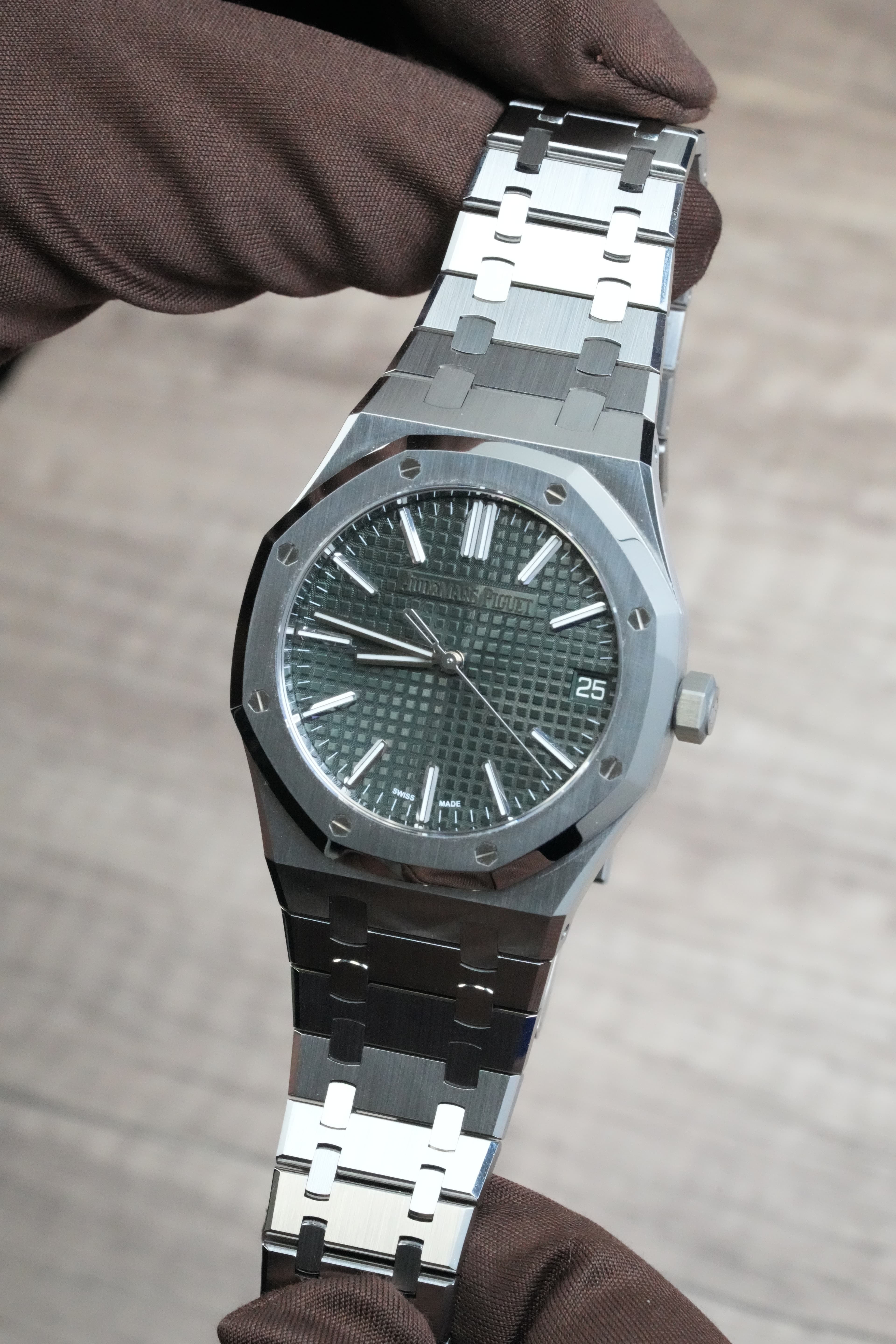 Audemars Piguet Royal Oak Green  15510ST