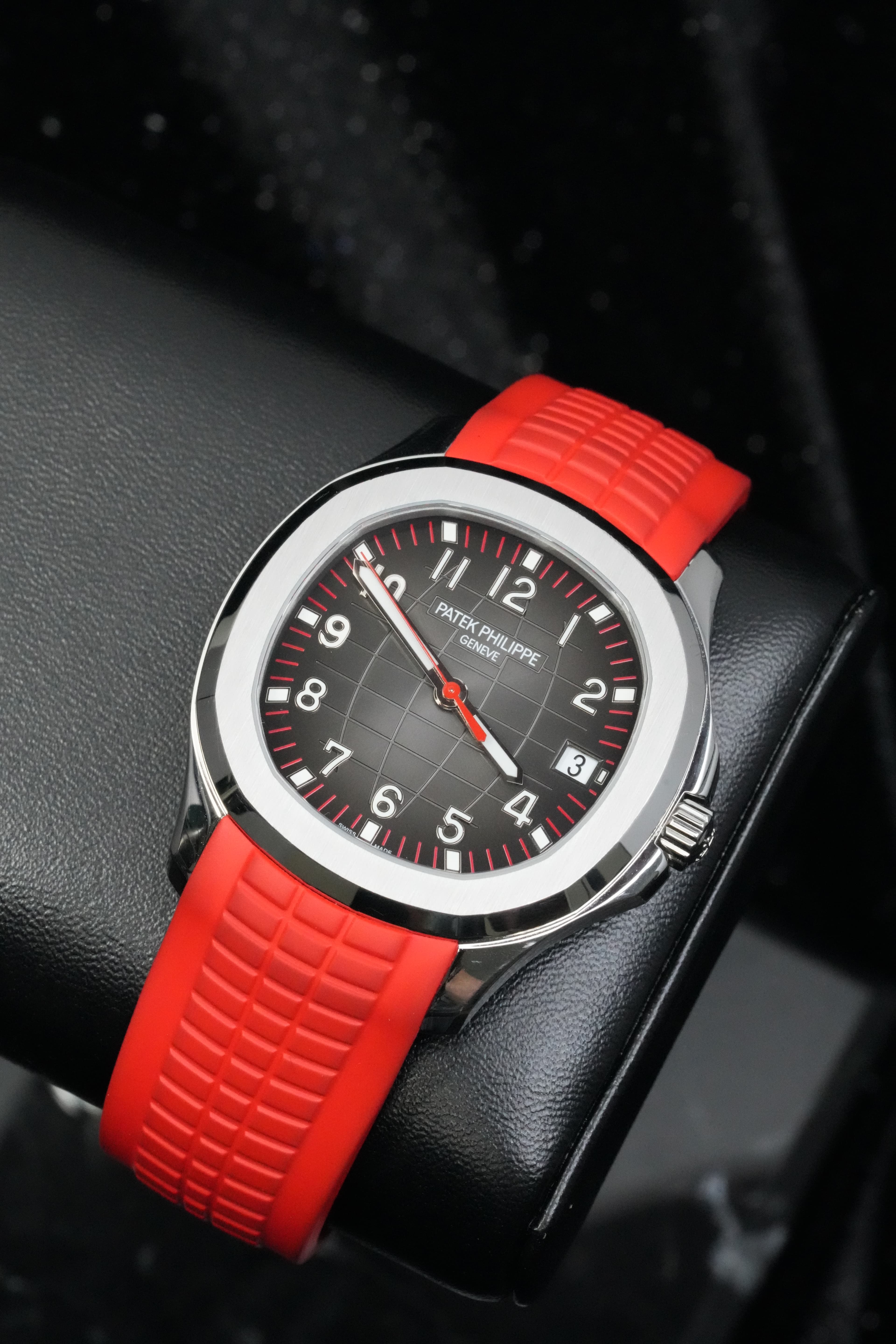Patek Philippe Aquanaut Singapore  view 10