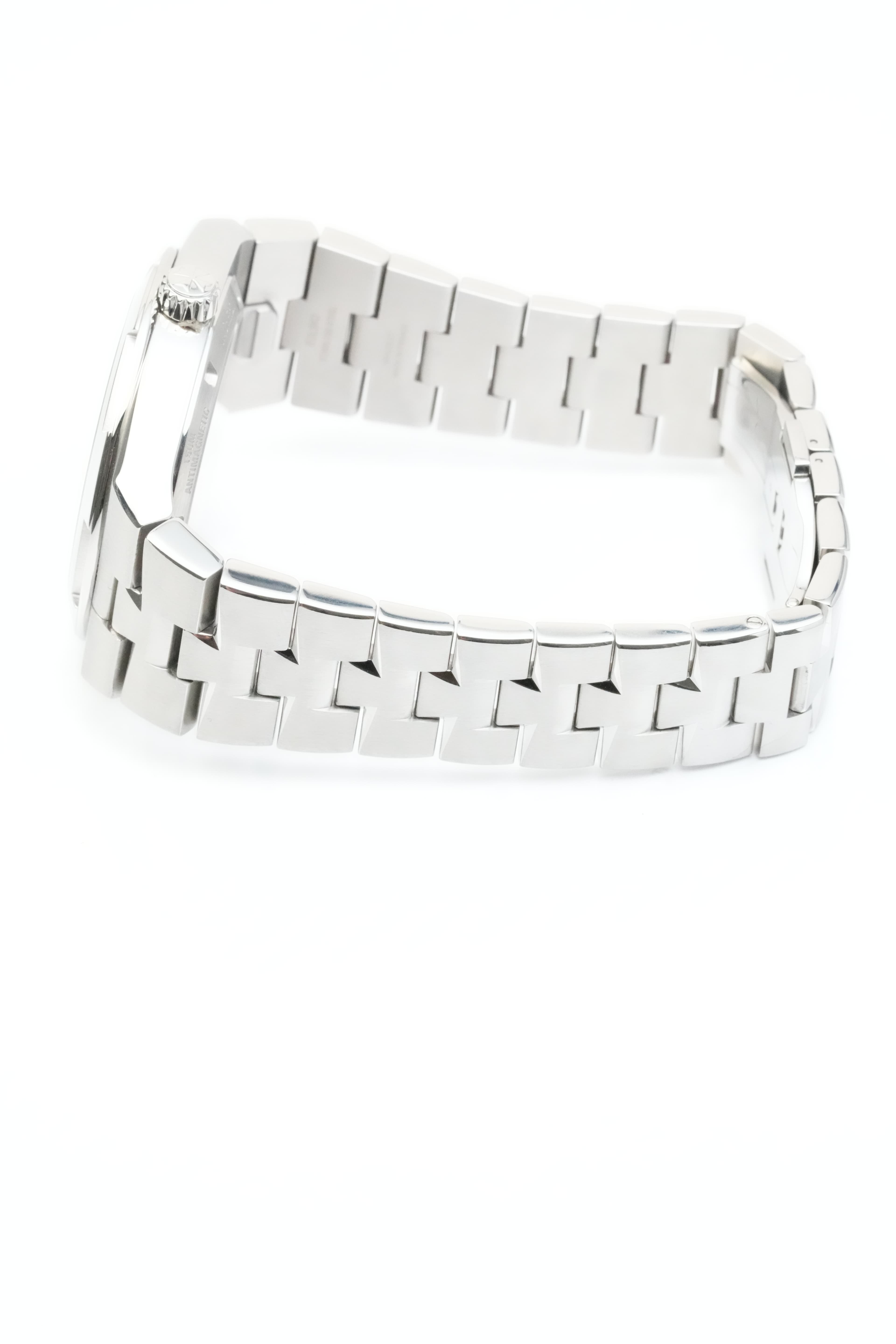 Vacheron Constantin  Overseas Self-Winding  view 6