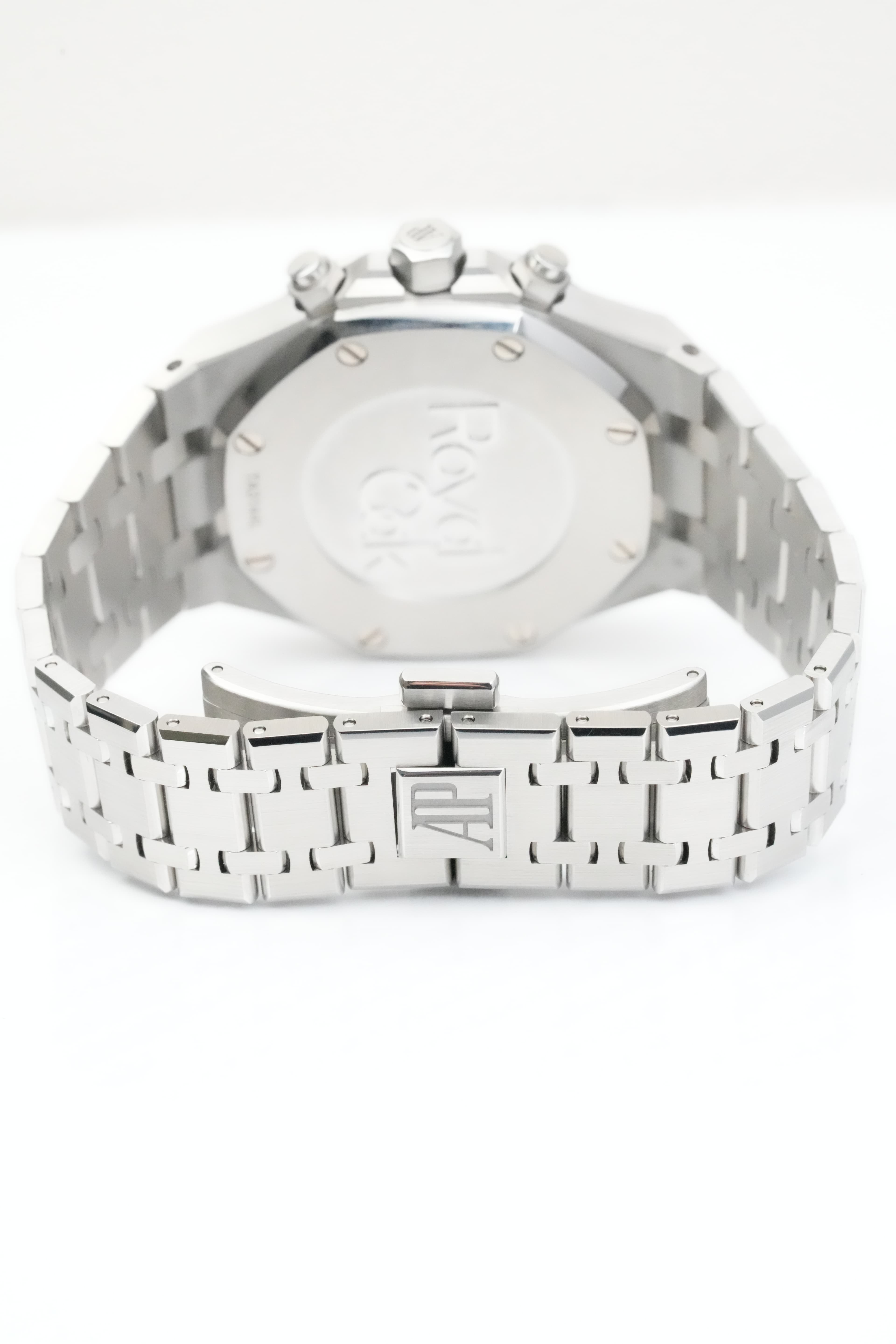 Audemars Piguet Royal Oak view 8