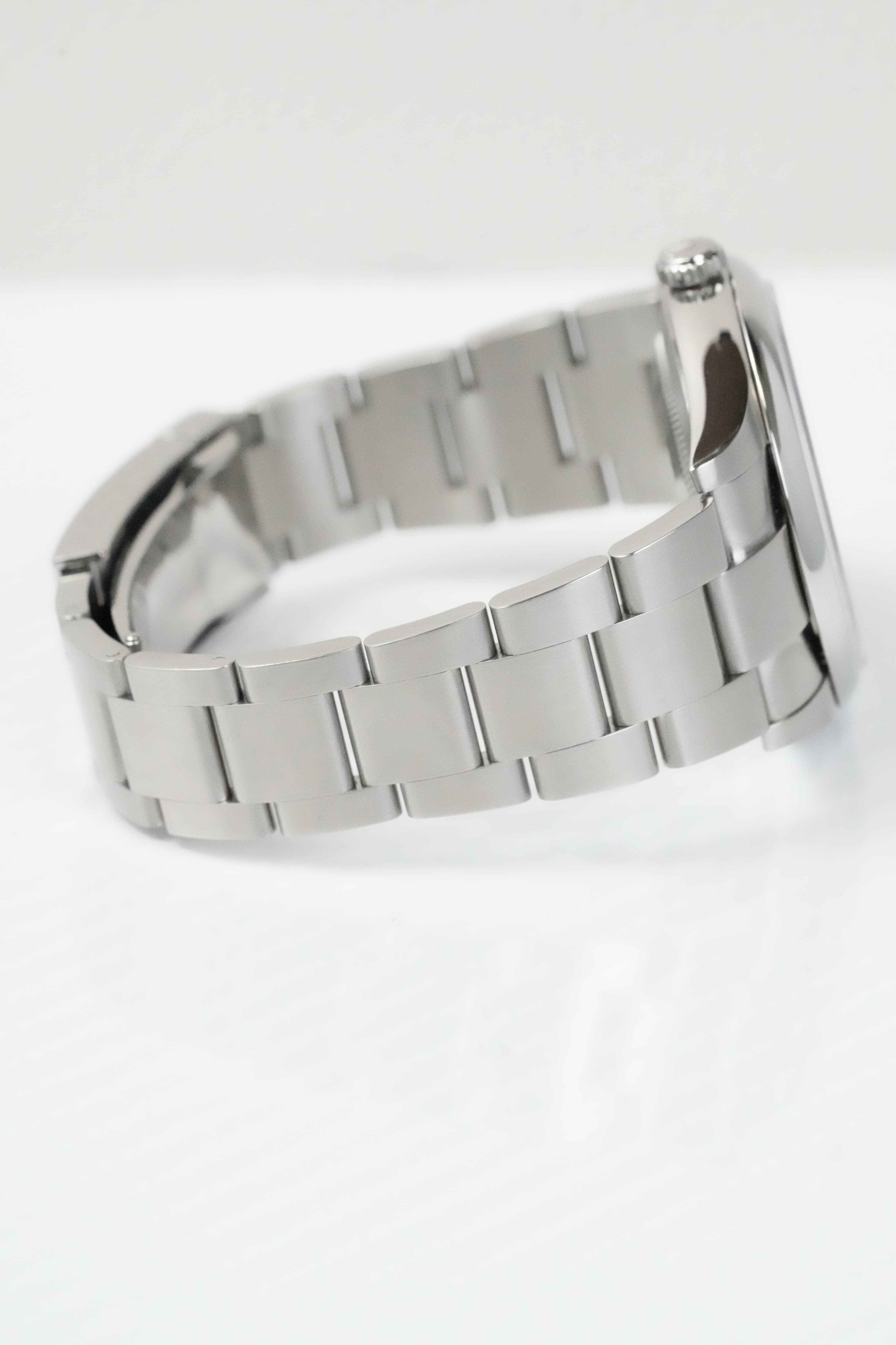 Rolex Oyster Perpetual  view 5