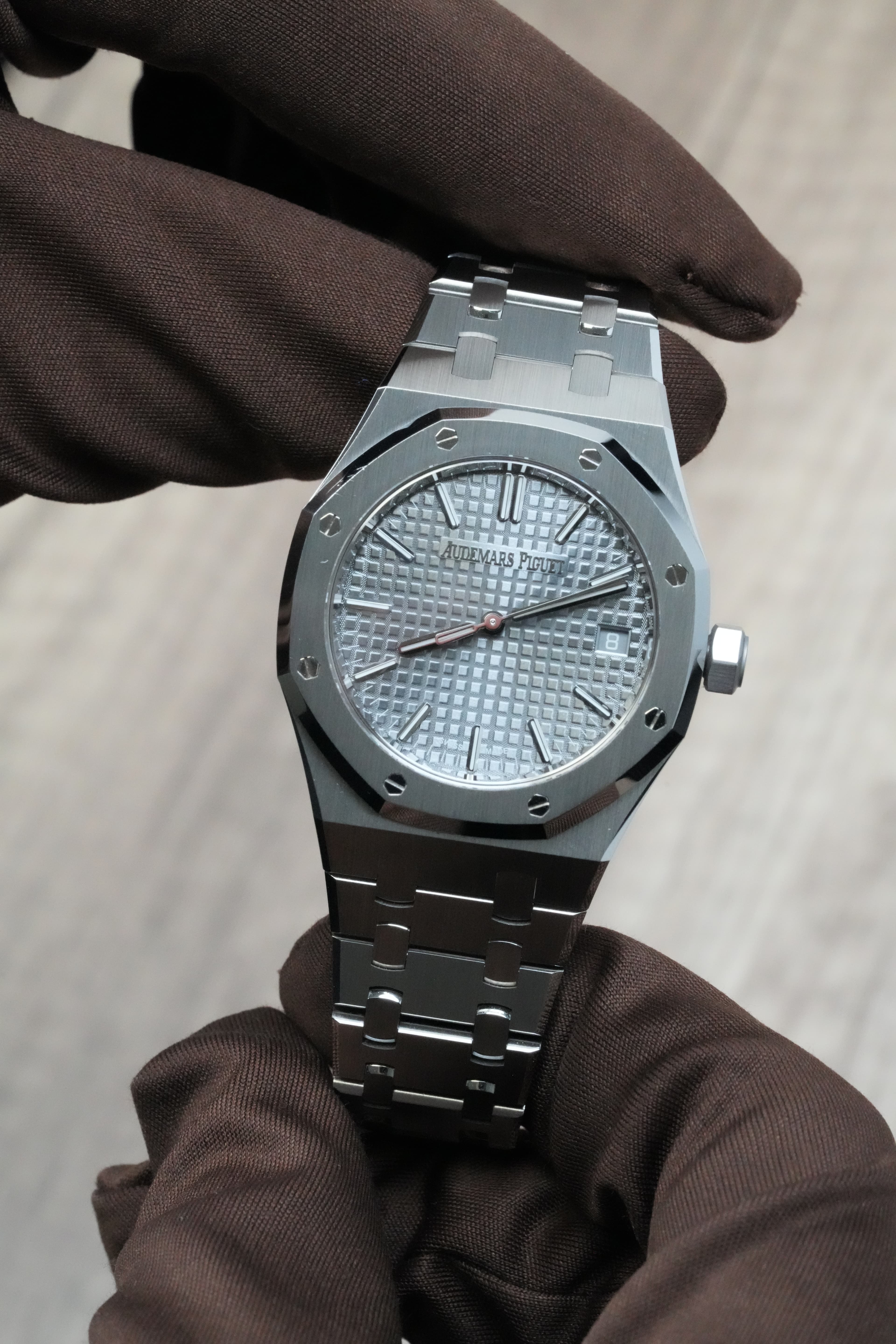 Audemars Piguet Royal Oak 50th Grey  view 7