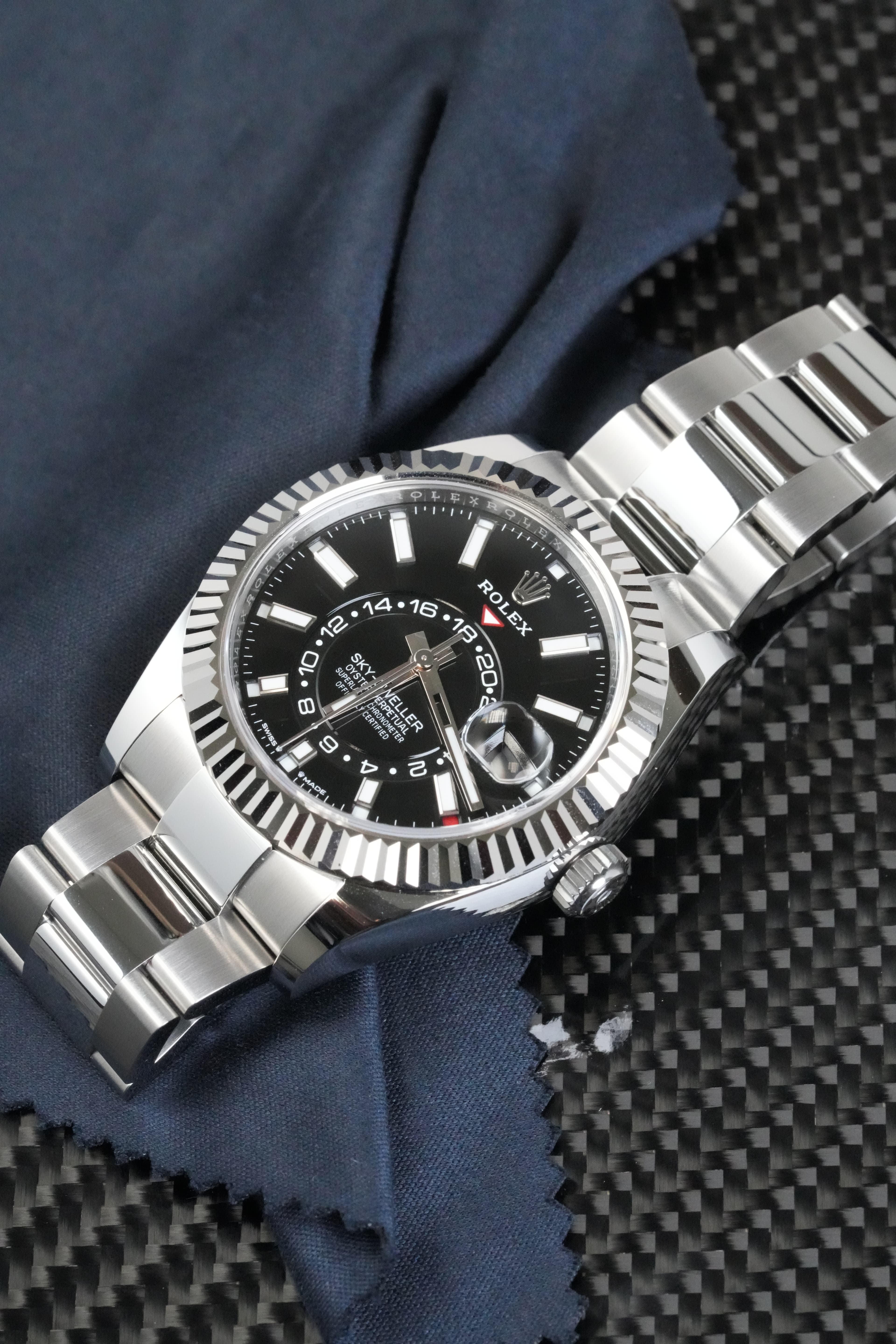 Rolex Sky-Dweller view 2