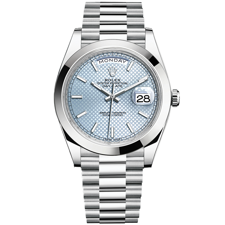 Rolex Day-Date ref. 228206 blue dial platinum case platinum bracelet 40mm